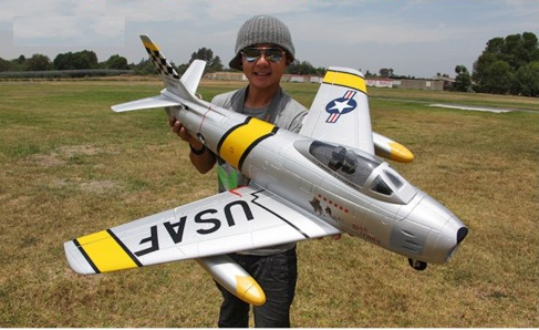 F-86 Sabre. Радиоуправляемая модель 1:10 F-86 Sabre. Радиоуправляемая модель 1:10